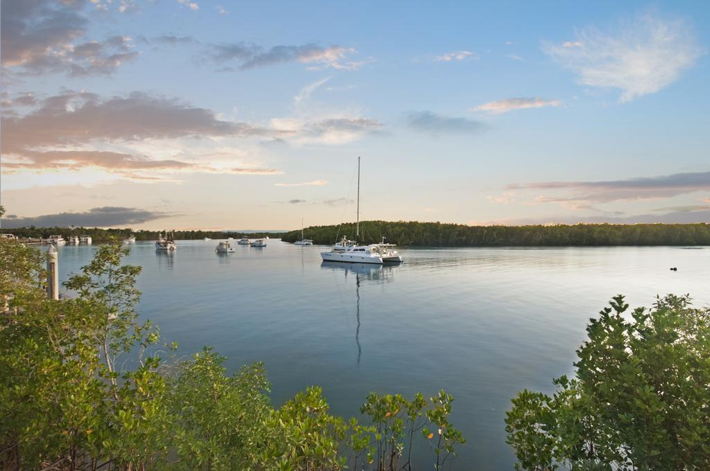 Hinchinbrook Marine Cove Resort Lucinda Esterno foto