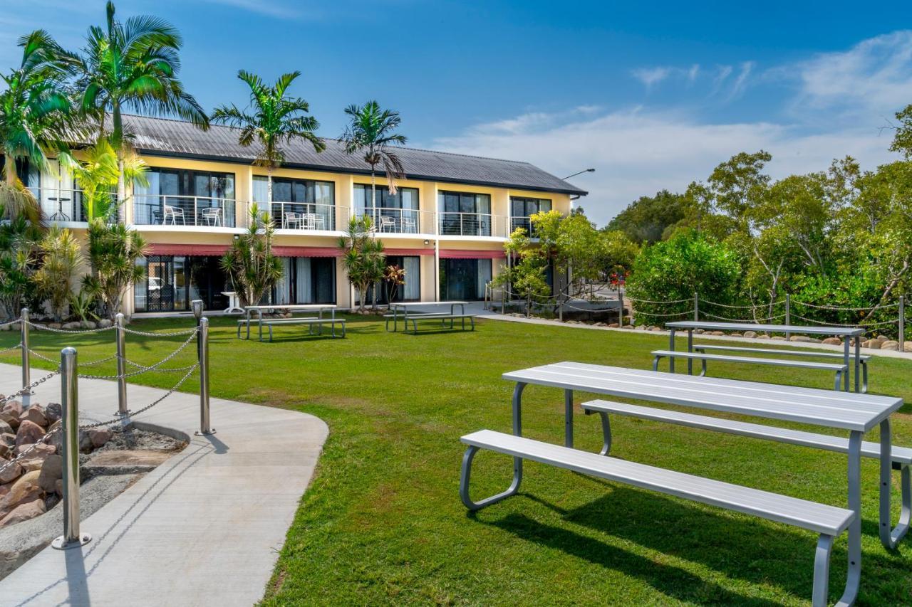 Hinchinbrook Marine Cove Resort Lucinda Esterno foto