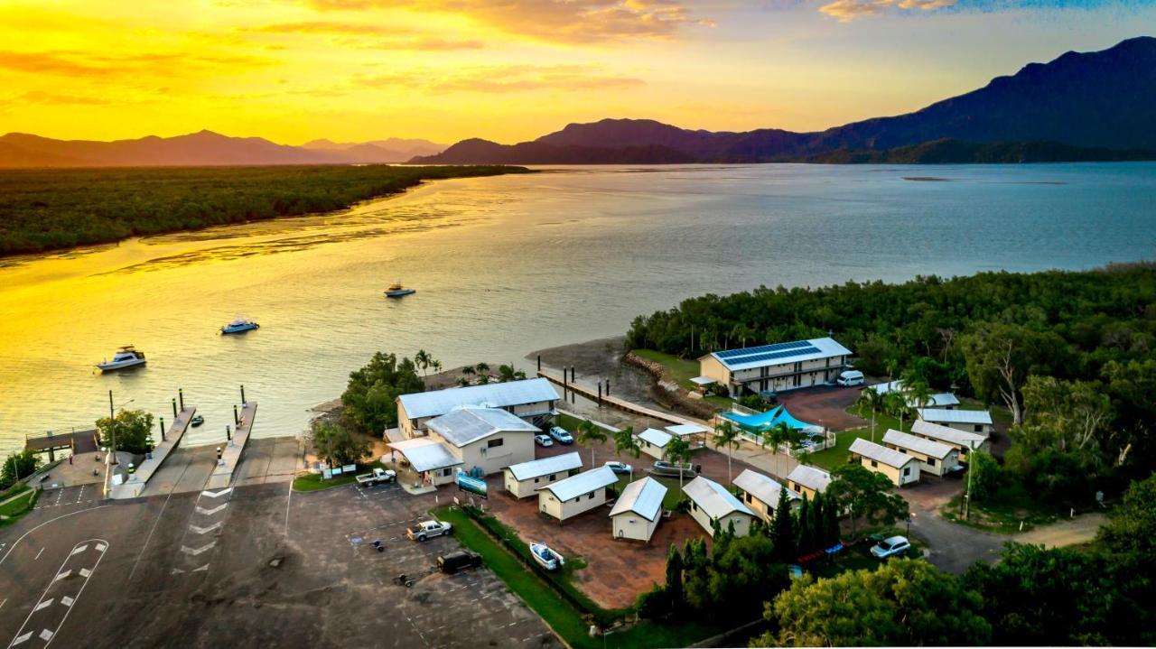 Hinchinbrook Marine Cove Resort Lucinda Esterno foto